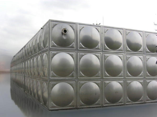 济南不锈钢保温水箱的保温材料有哪些优缺点？